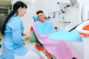 Salario de un Asistente Dental en Estados Unidos
